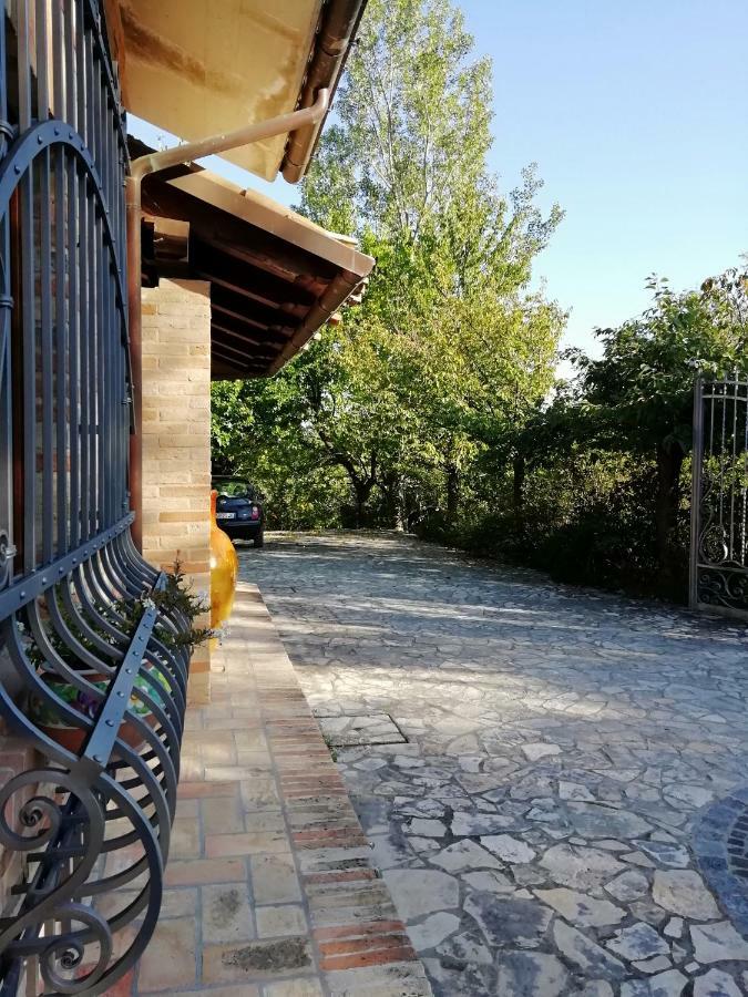 Luci Sui Monti Bed & Breakfast Sarnano Dış mekan fotoğraf